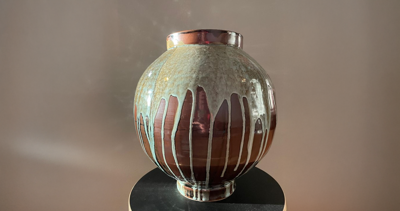 Gas Fired Big Moon Jar